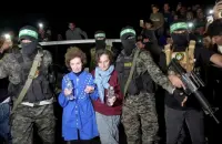 إطلاق سراح الأسرى الإسرائيليون