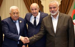 الرئيس الجزائري يجمع عباس وهنية