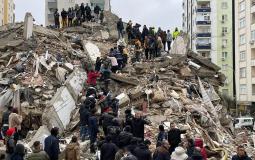 انتشال جثامين الشهداء أثر زلزال تركيا