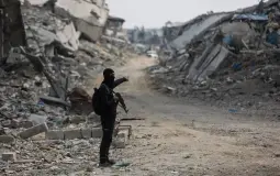 مسلح في غزة