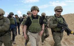 نتنياهو وسط جنود جيش الاحتلال