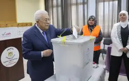 عباس يعلن إجراء انتخابات المجلس الوطني
