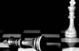 لغة الهزيمة