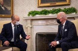 بينيت وبايدن