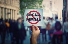 مواجهة مواقع التواصل الاجتماعي