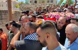 أهالي برقة يشيعون الفلسطيني جمال معطان