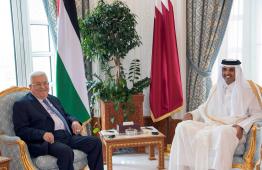 امير قطر يلتقي محمود عباس