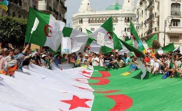 الدعم الشعبي في الجزائر
