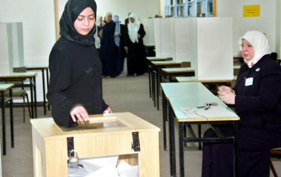 الانتخاب عند صناديق الاقتراع