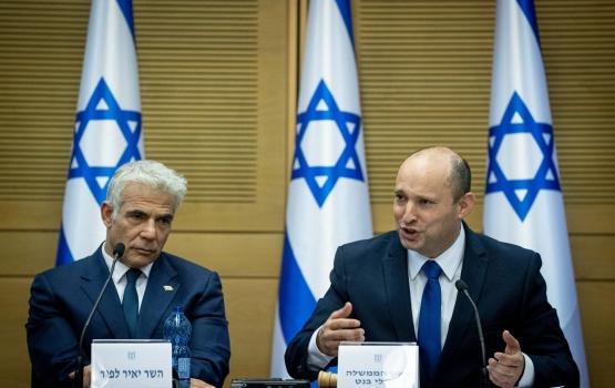 نفتالي بينيت ولابيد