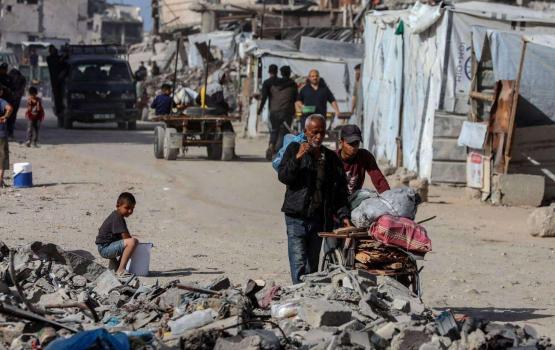 نزوح المواطنين من غزة الي الجنوب