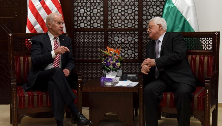 لقاء يحمع الرئيس الامريكي بايدن والرئيس عباس