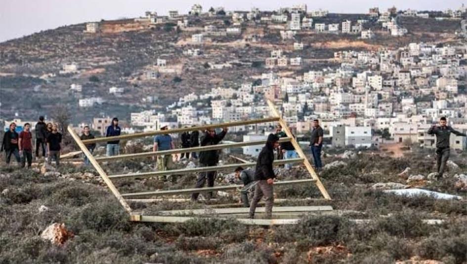 مستوطنين في مواجهات مع الفلسطينين