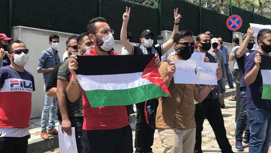 شبان فلسطينيون في تركيا