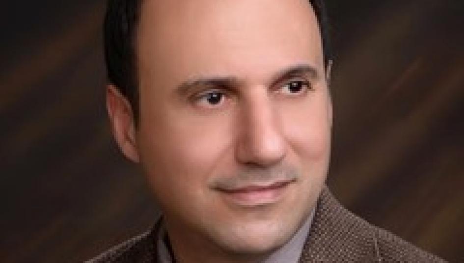 حسين عبد العزيز